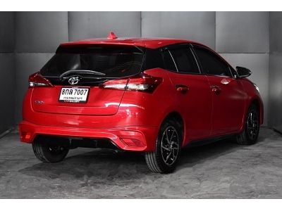 2021 Toyota Yaris 1.2 Sport A/T รถใหม่ไมล์4,000 km.คุ้มๆ รูปที่ 3